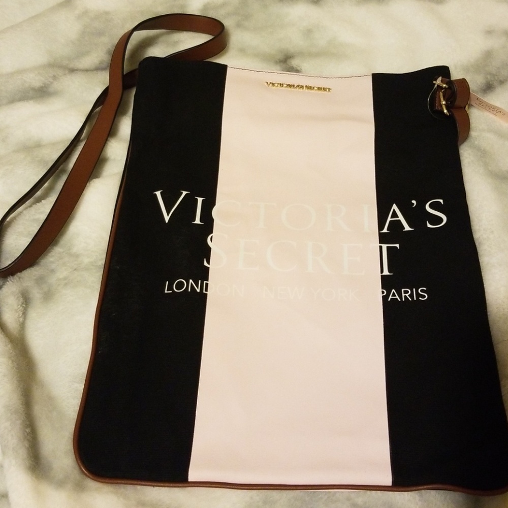 NWT: Victoria's Secret Tote